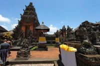 Batuan temple